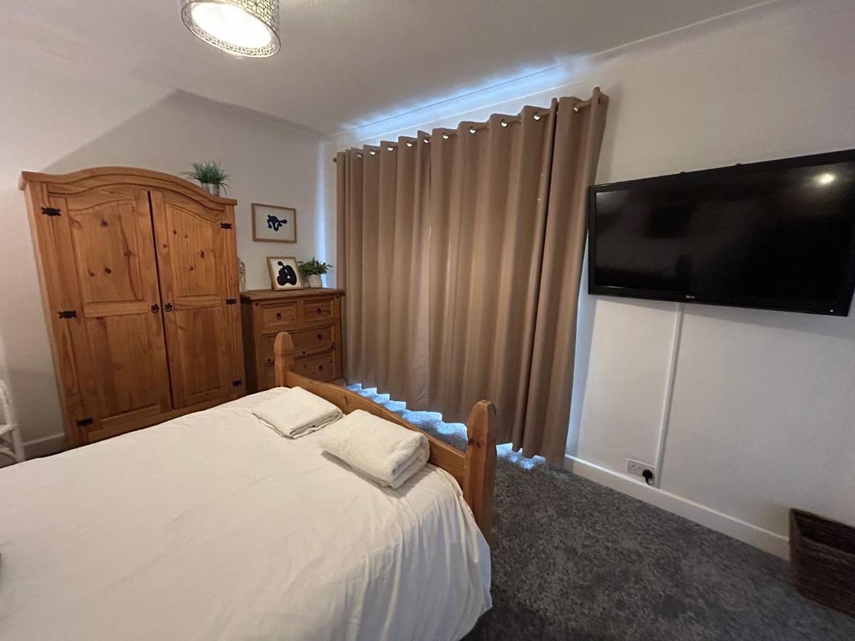 Light And Spacious Highcross Apartment Poulton-le-Fylde Екстериор снимка